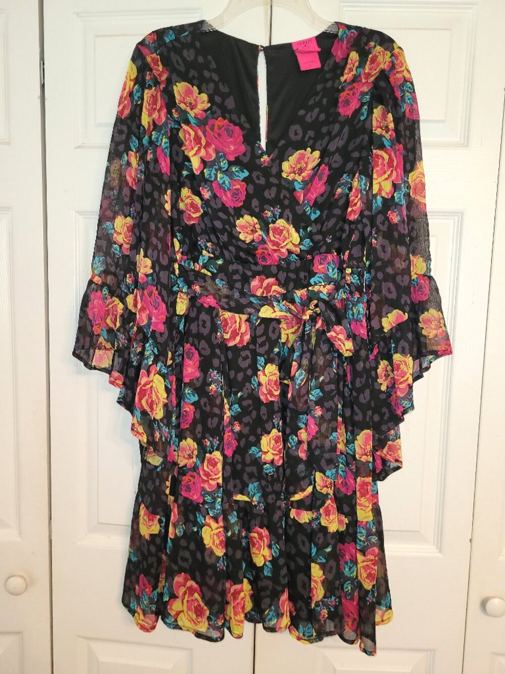 Torrid x Betsey Johnson Black Floral Leopard Crinkled Chiffon Mini Dress 0/L/12 - Picture 5 of 9